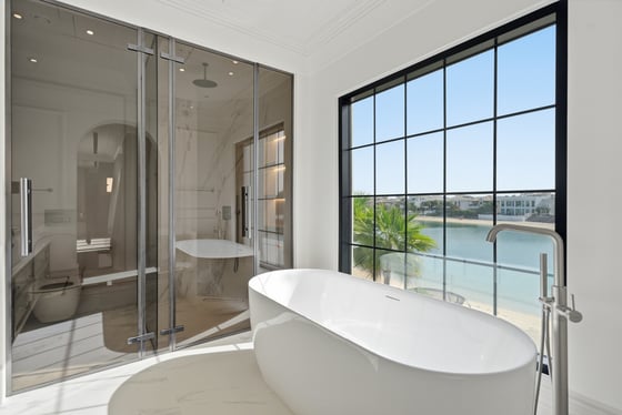 Private Beach | Skyline View | Premium Garden Home, picture 11