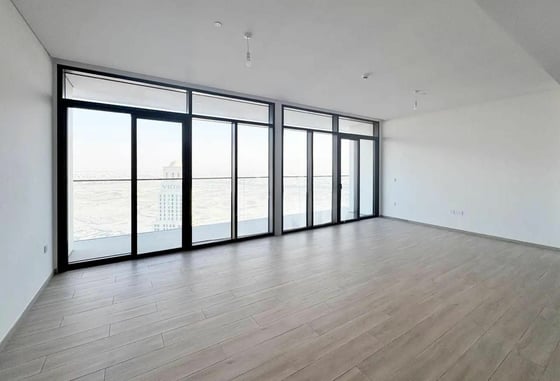 Penthouse | Future Creek Tower View| Available, picture 3