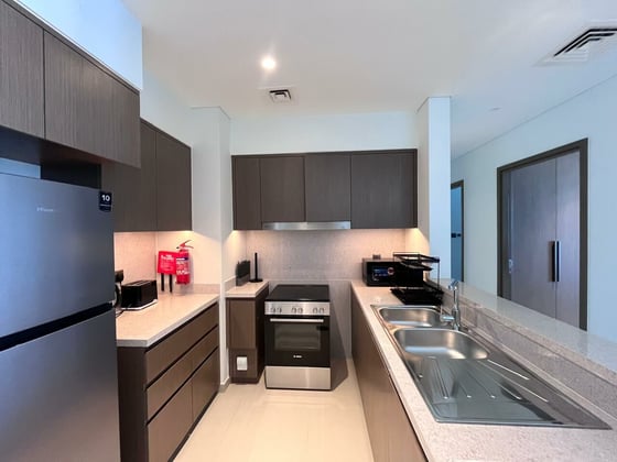 Full Fountain View | Vacant | Maid | High Floor, picture 6