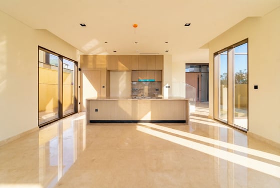 Best Price | Green Belt | Large Plot...., picture 3