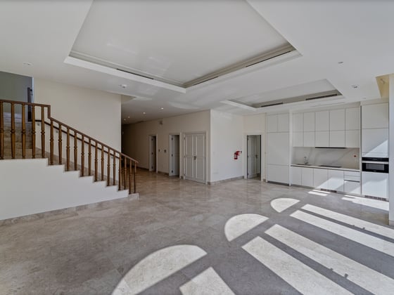 Skyline Haven | Spacious Villa | Premium Location, picture 3