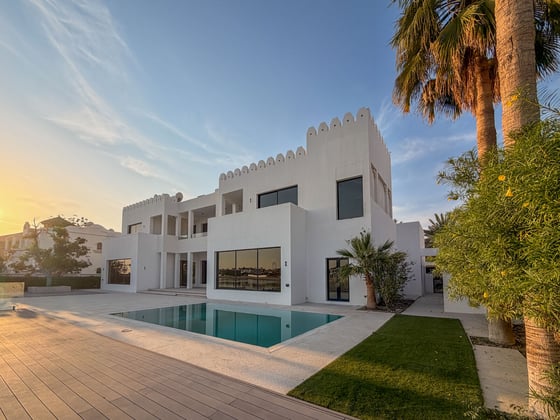 Spacious Marble-Finished Villa | Palm Jumeirah, picture 1