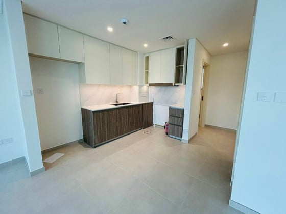 Vacant Soon | Great Location | Spacious Layout, picture 3