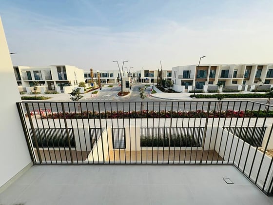 Vacant Soon | Great Location | Spacious Layout, picture 14