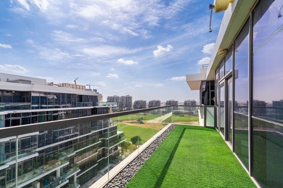 Golf View | Real Unit | Top Floor | Vacant, picture 15