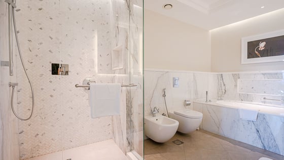Spacious apartment in Downtown with Burj Khalifa view, picture 16