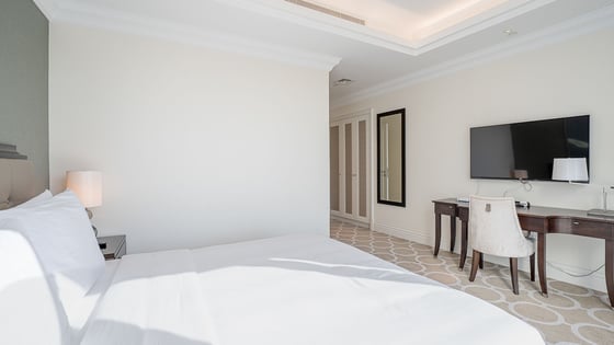 Spacious apartment in Downtown with Burj Khalifa view, picture 11