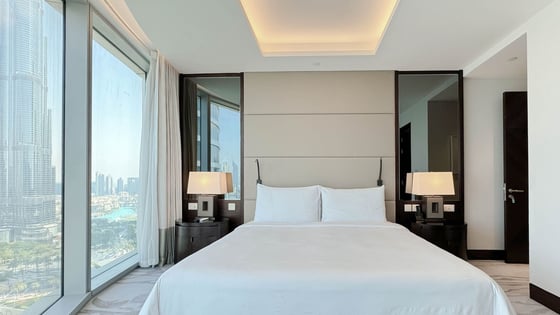 Furnished apartment in Downtown with Burj Khalifa view, picture 8