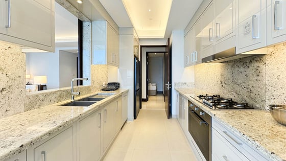 Furnished apartment in Downtown with Burj Khalifa view, picture 6