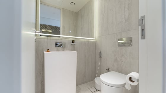 Fully upgraded apartment in Bluewaters with Ain view, picture 20