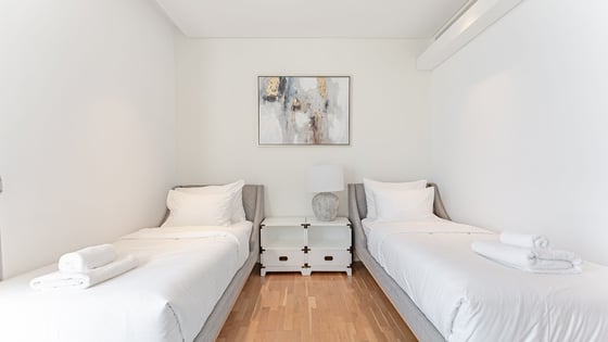 Best price apartment in Bluewaters with Ain view, picture 13