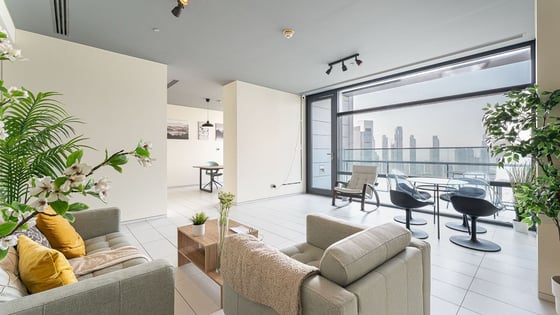 Exceptional apartment in DIFC with Burj and Sea view, picture 1
