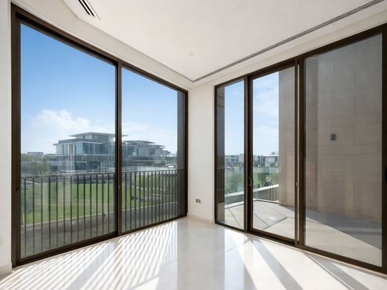 An Elie Saab Designed Residence in Palm Hills with Panoramic Burj Khalifa Views, picture 8