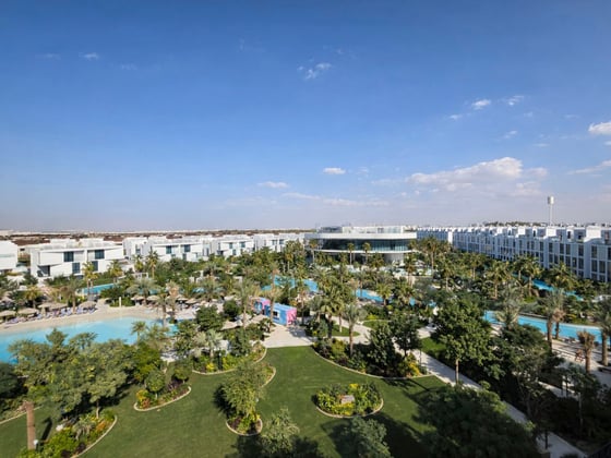 A Lagoon-Facing Ixora Residence with Burj Khalifa Views, picture 16