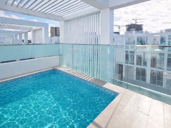 A Lagoon-Facing Ixora Residence with Burj Khalifa Views, picture 14