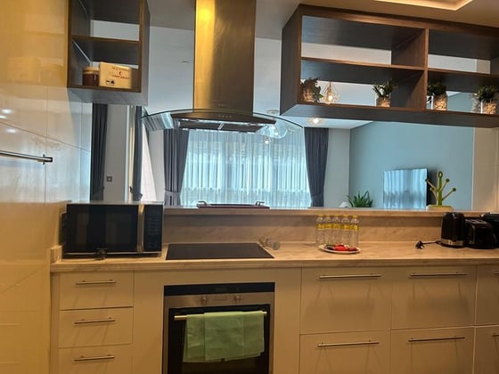 Exclusive |  Spacious Layout | Vacant..., picture 9