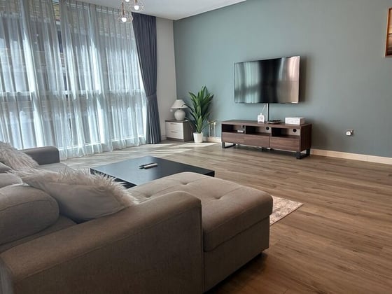 Exclusive |  Spacious Layout | Vacant..., picture 7