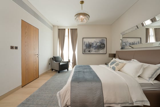 Luxurious 3 Bed Apartment in Bvlgari Residences, picture 19