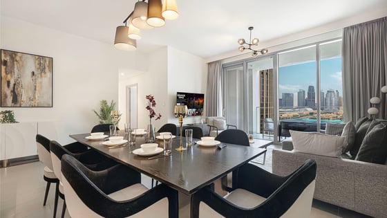 Upgraded apartment in Downtown with spectacular view, picture 8