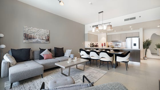 Upgraded apartment in Downtown with spectacular view, picture 5