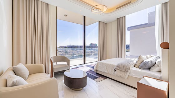 Custom built villa in Dubai South with swimming pool, picture 10