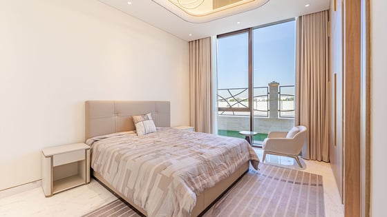 Custom built villa in Dubai South with swimming pool, picture 9