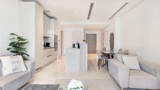 Exclusive apartment in Palm Jumeirah with sea view, picture 5