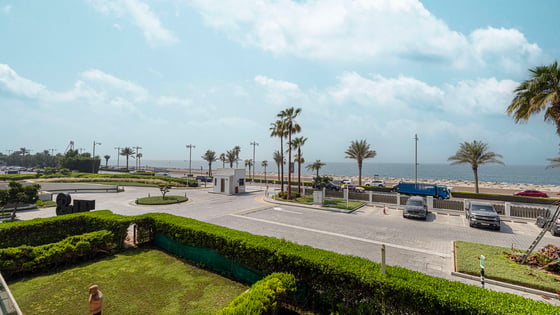 Exclusive apartment in Palm Jumeirah with sea view, picture 28