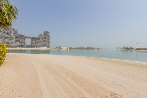 Prestigious 1 of 4 New Tip Villas on Palm Jumeirah, picture 15
