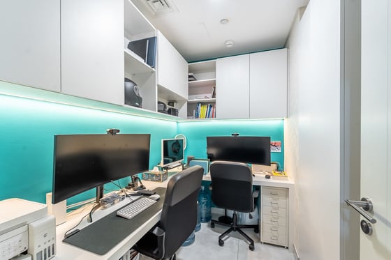 Fully Upgraded | Near Metro | Vacant on Transfer, picture 7