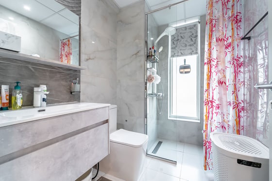Fully Upgraded | Near Metro | Vacant on Transfer, picture 12
