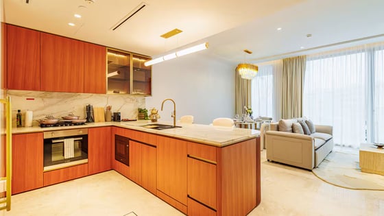 Elegant apartment in Palm Jumeirah with beach access, picture 5