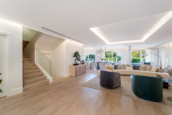 Ultra Luxury | Stunning Views | Generous Plot, picture 12