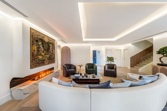 Ultra Luxury | Stunning Views | Generous Plot, picture 6