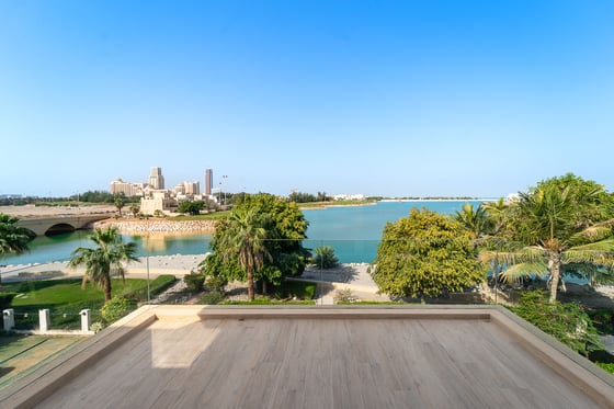 Ultra Luxury | Stunning Views | Generous Plot, picture 42