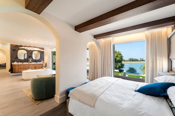 Ultra Luxury | Stunning Views | Generous Plot, picture 23