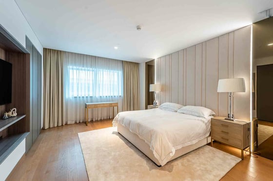 Upgraded | Ultra Luxury | Open Ocean View, picture 22