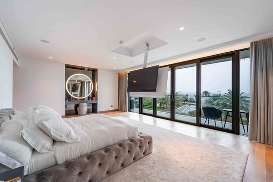 Upgraded | Ultra Luxury | Open Ocean View, picture 16