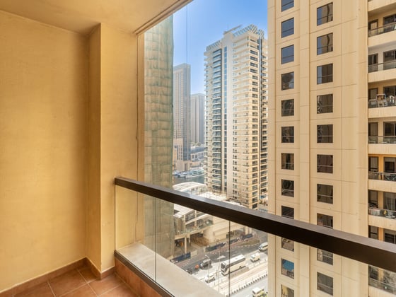 3 Bed + Maid | Vacant | View Today......, picture 2
