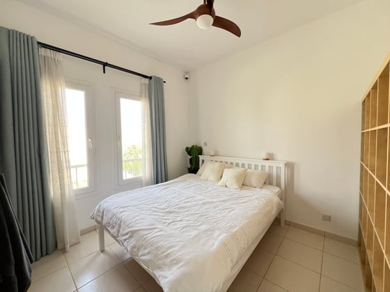 Fully Upgraded | Furnished | Landscaped., picture 18