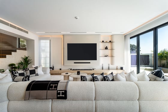 Exclusive | Completely Remodelled | Luxury Home, picture 12