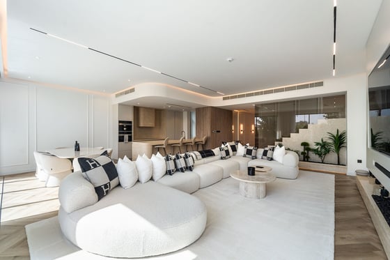 Exclusive | Completely Remodelled | Luxury Home, picture 13
