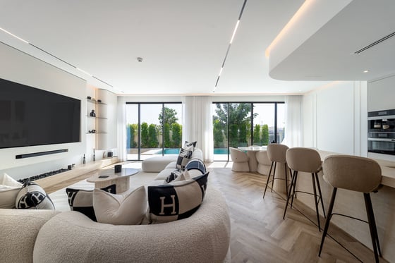 Exclusive | Completely Remodelled | Luxury Home, picture 10
