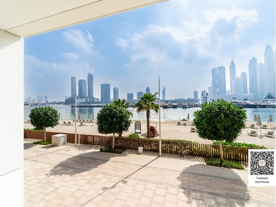 Vacant | Beachfront Duplex | Marina View, picture 19