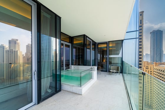 Panoramic Sea Views | Luxury Beachfront Living, picture 23
