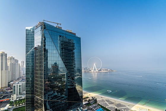 Panoramic Sea Views | Luxury Beachfront Living, picture 1