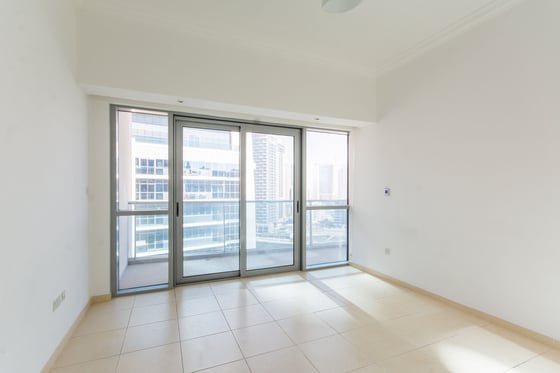 Exclusive | High Floor | Full Marina View, picture 11
