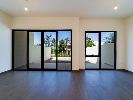 Large Duplex |Townhouse Style | Tenanted, picture 5