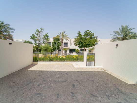 Large Duplex |Townhouse Style | Tenanted, picture 16