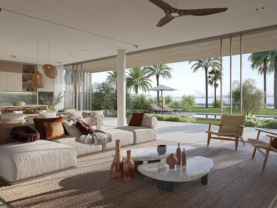 Signature villa offering renovation opportunity, picture 1